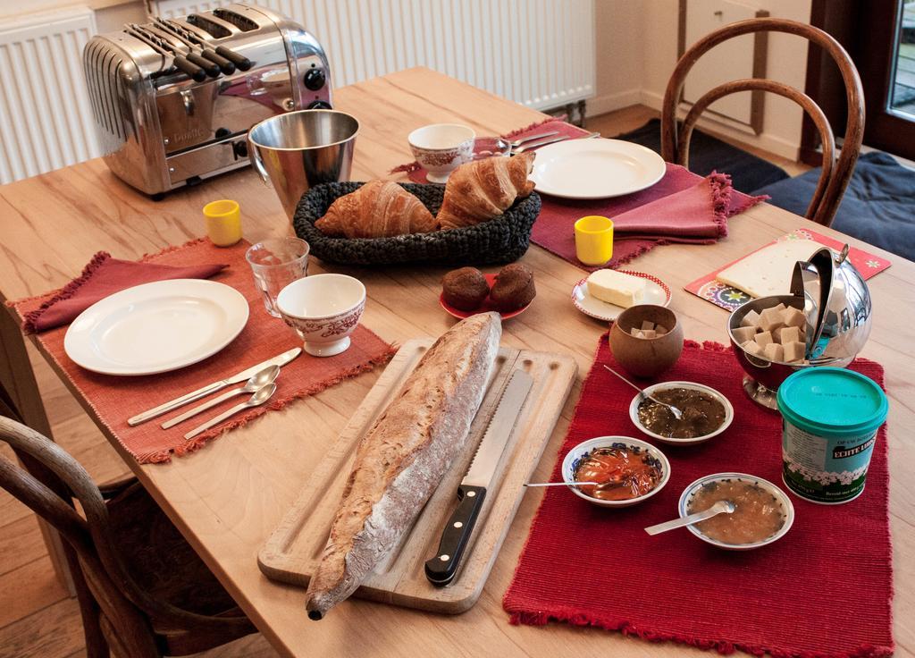 B&B Moensberg Linkebeek ภายนอก รูปภาพ