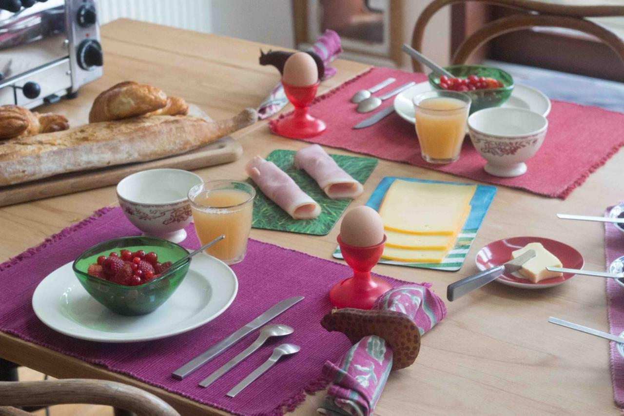 B&B Moensberg Linkebeek ภายนอก รูปภาพ
